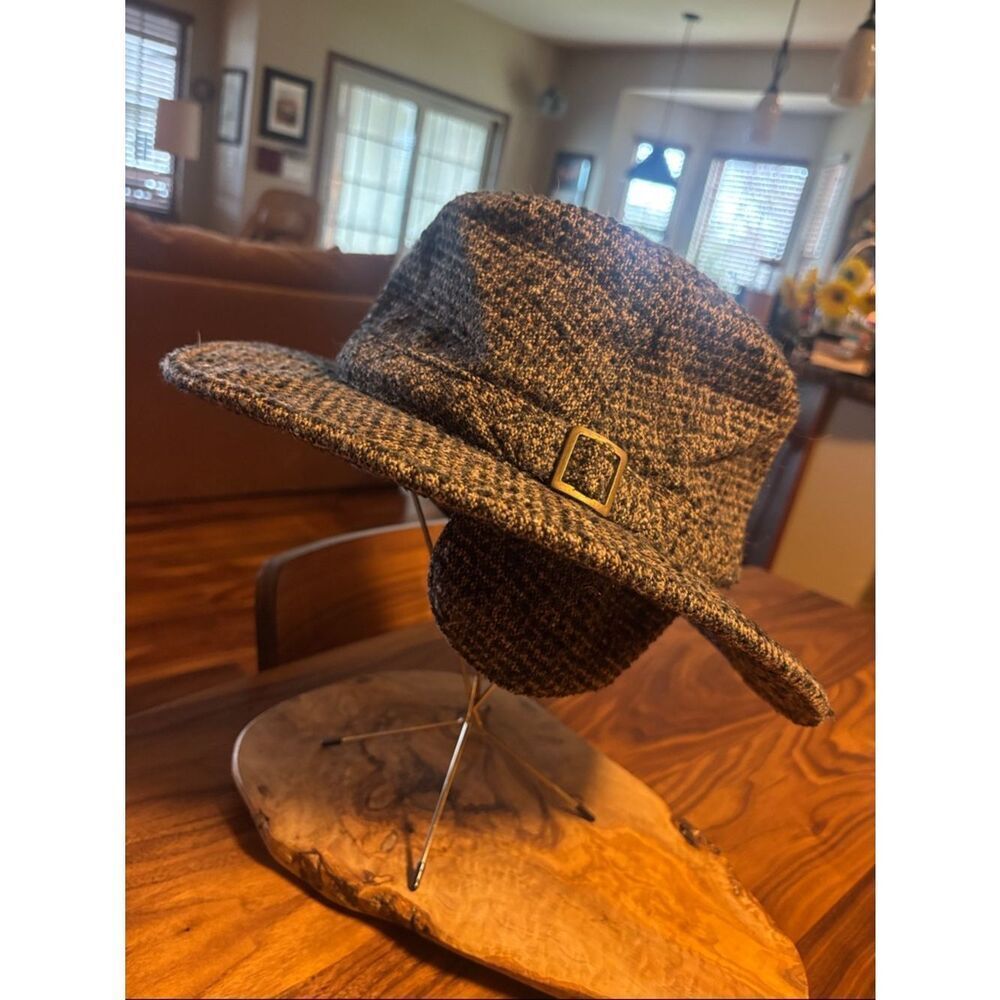 The Tilley Winter Hat - Men's Tweed Wide-Brim Wool Blend Hat.